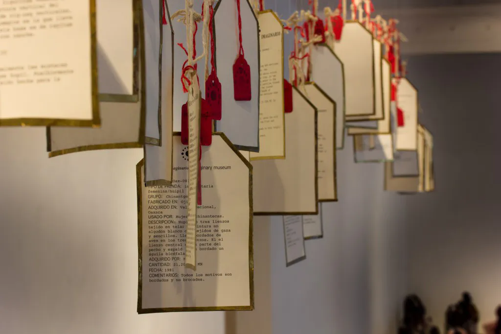 <p>Instalación Las Etiquetas del Museo</p>
