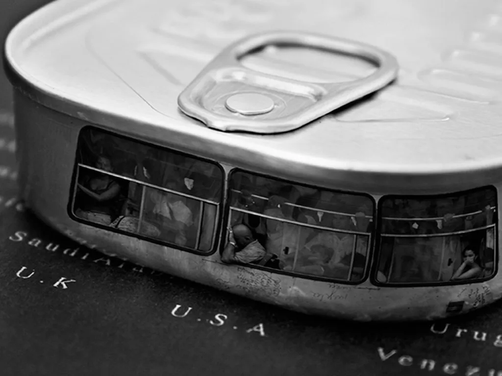 <p>Colapsados | 2009 | Impresión digital en papel backlite sobre cajas de luz | 60 x 90 cm</p>
