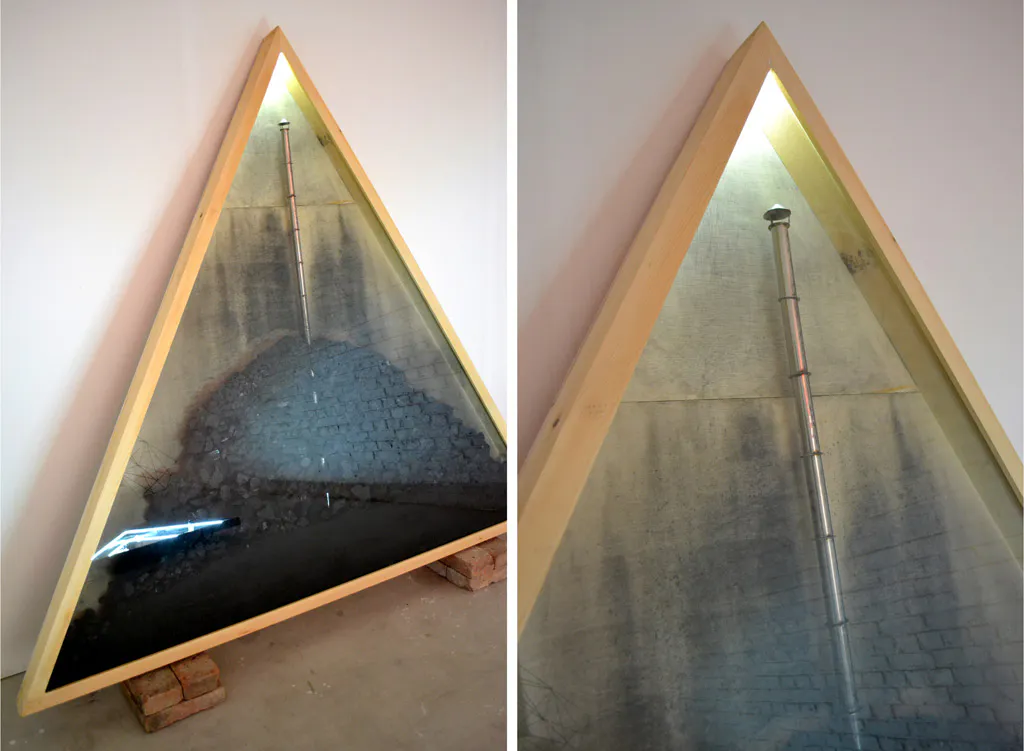 <p>WarmingWarningWarming | Madera, vidrio, cole, acero inoxidable, ladrillos e iluminación LED | 2012</p>
