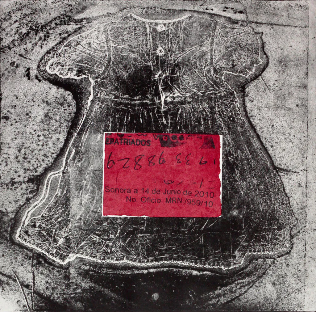 <p>Collage | 100 x 90 cm | 2011</p>
