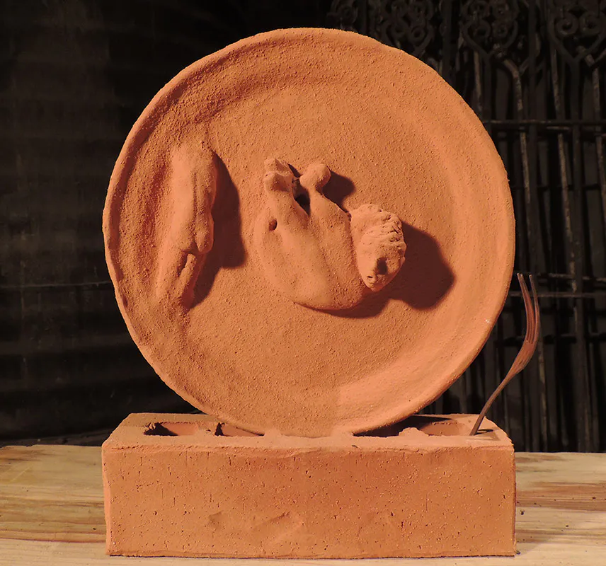 <p>Utensilios sin sexo | Escultura en barro | 2013</p>
