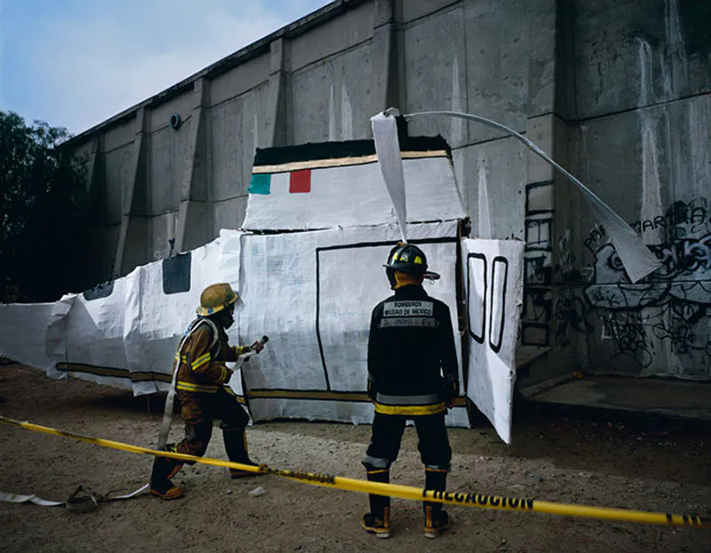 <p>Augusta Grand-109S, XC-EDM | 2012 | Fotografía análoga / impresión Lightjet | 180 x 140 cms</p>
