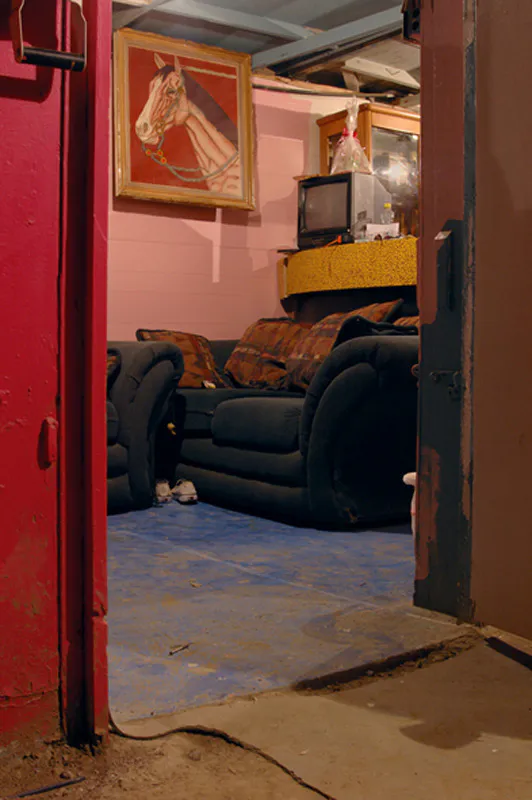 <p>Puerta principal, De la serie In door, Tijuana, 2009 | Fotografía digital | Medidas variables</p>
