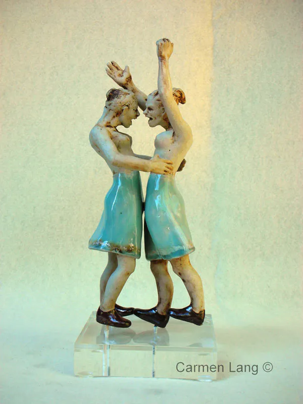 <p>Grito | Porcelana | 24 x 13 x 13 cm | 2006</p>
