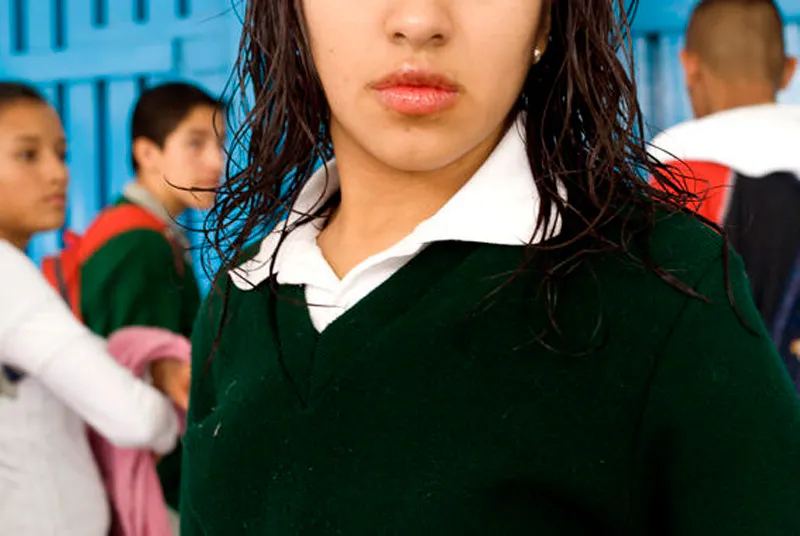 <p>Libro con 130 fotografias | 30 cuestionarios y 15 cartas | Mexico D.F. | Secundaria publica SEP #4 | 2007-08</p>
