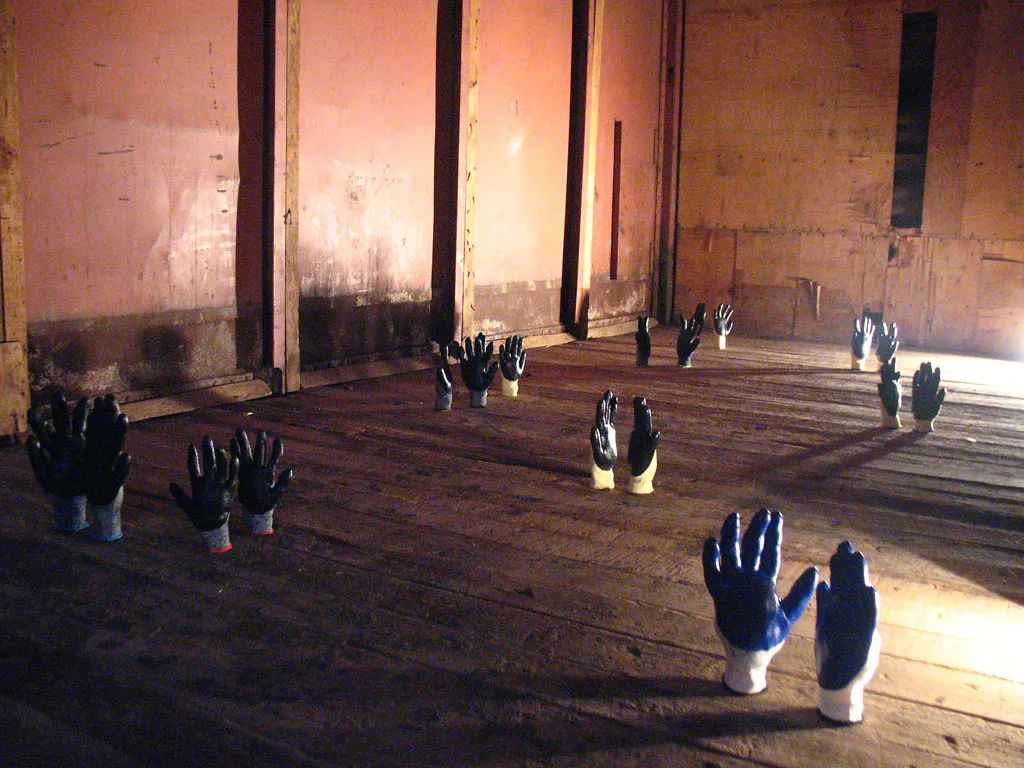 <p>Memorial del migrante | Medidas variables | Emilia Sandoval | 2011</p>
