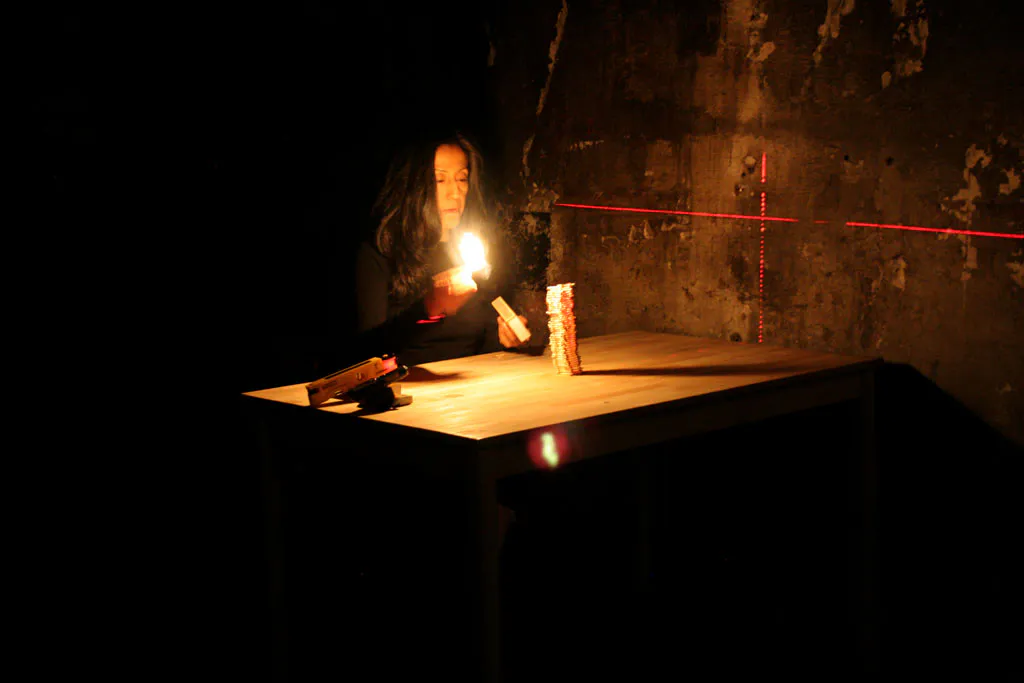 <p>Cuenta regresiva en 4 lenguas | AcciónMad 10 | VII Encuentro Internacional de Arte Acción de Madrid | 2010 |  foto Isabel León.</p>
