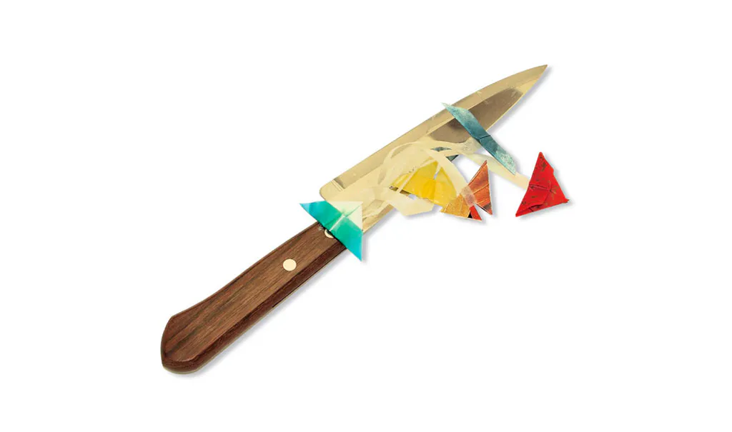 <p>Cuchillo y mariposas | En mis manos corta cebolla, jitomate...En sus manos corta mi juventud, mis ilusiones, mi inocencia. Violencia... violación. Mariposas. Una por cada una de mis mujeres que ha sido abusada. | Anónima | 2010</p>
